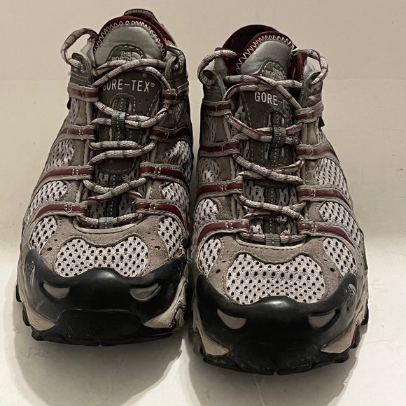 THE NORTH FACE | Women's Gore Tex Hiking Shoes Grey Size 7.5 - Picture 2 of 6